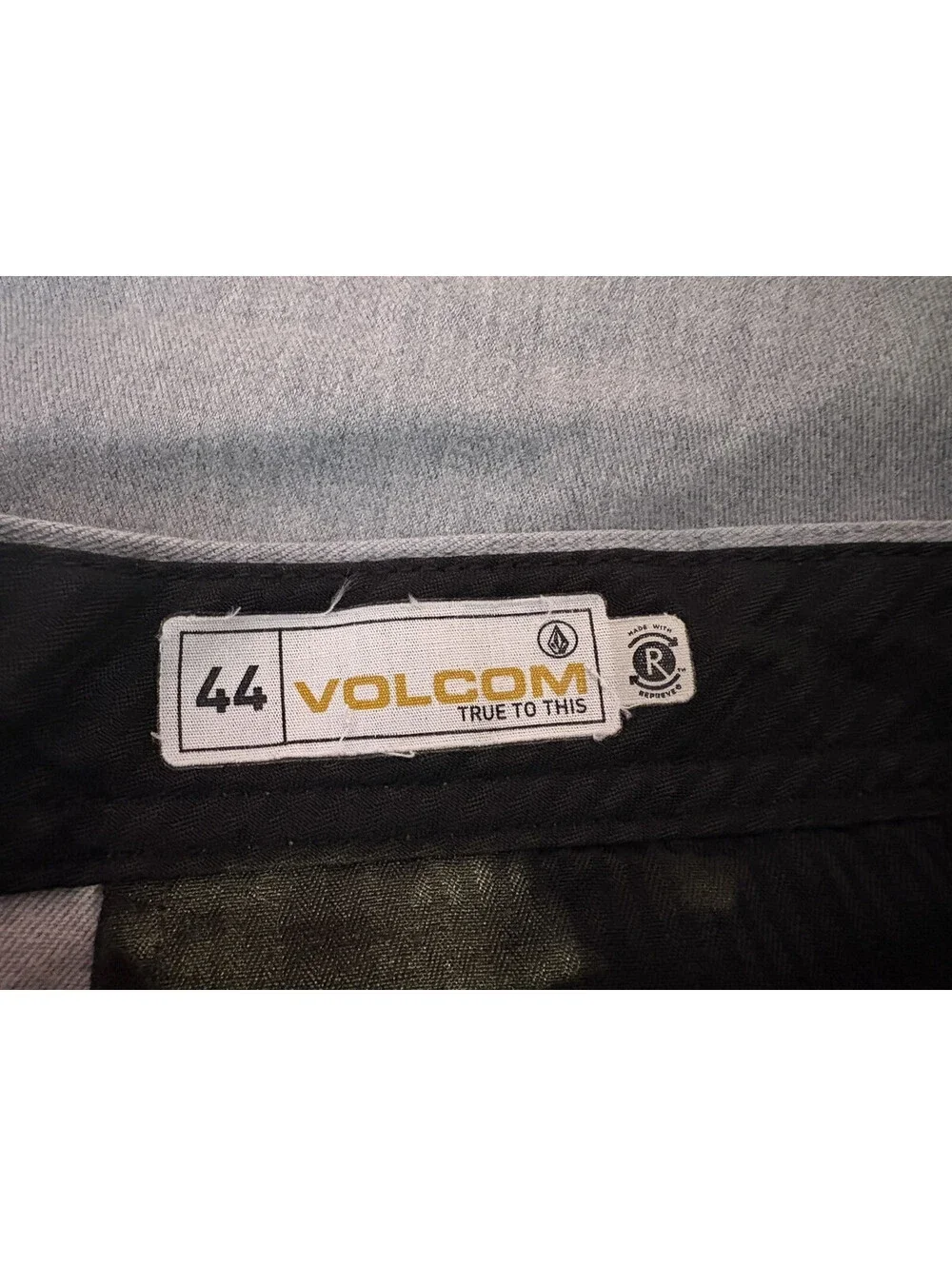 Volcom Men's Kerosene Hybrid Chino Shorts Gray Size 44